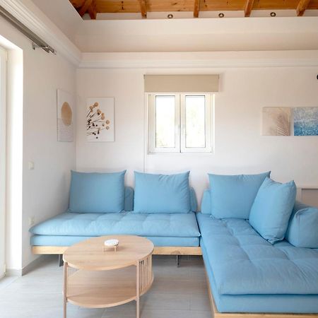 Alma Hills Gialova Apartment Exterior photo